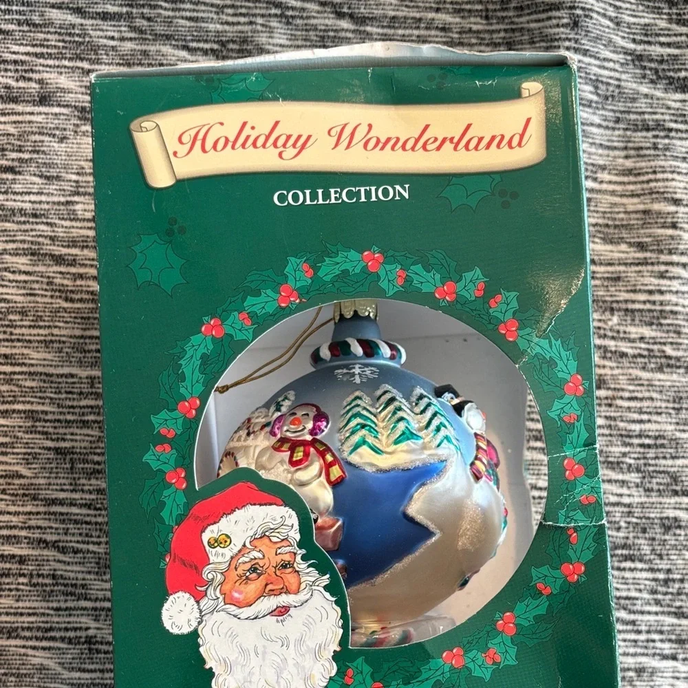 WONDERLAND delight ornament